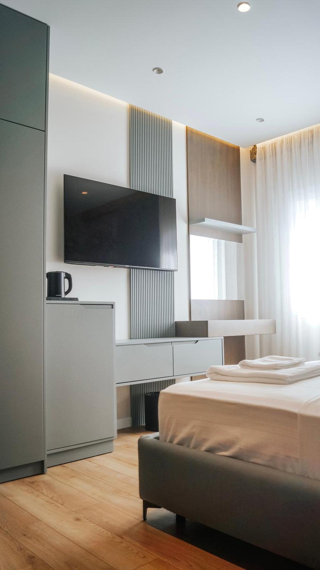 Vlore Hotel 4*